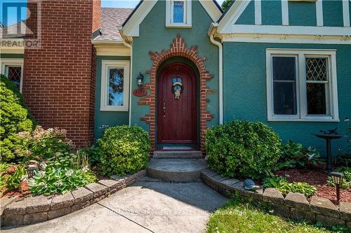 4277 William Street, Lincoln, ON - Outdoor