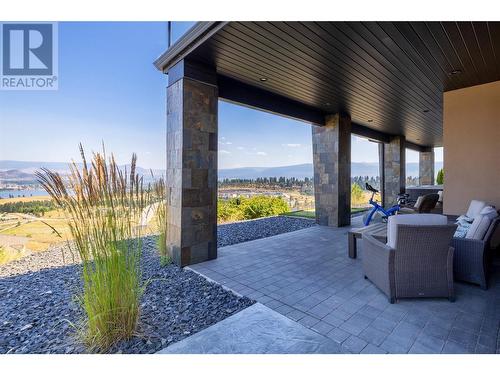 1823 Diamond View Drive, West Kelowna, BC - Outdoor With Exterior