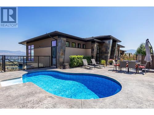 1823 Diamond View Drive, West Kelowna, BC - Outdoor With In Ground Pool