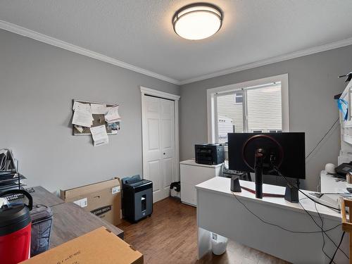 1032 Fleetwood Crt, Kamloops, BC - Indoor Photo Showing Office