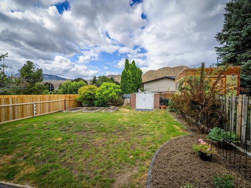 2304 Fleetwood Ave, Kamloops, BC - Outdoor