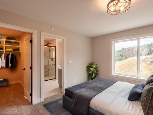 8759 Badger Drive, Kamloops, BC - Indoor Photo Showing Bedroom