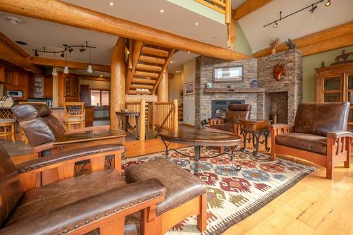 3700 Partridge Road, Naramata, BC - Indoor Photo Showing Living Room With Fireplace