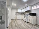 Bsmt-383 Carruthers Ave, Newmarket, ON  - Indoor Photo Showing Kitchen 