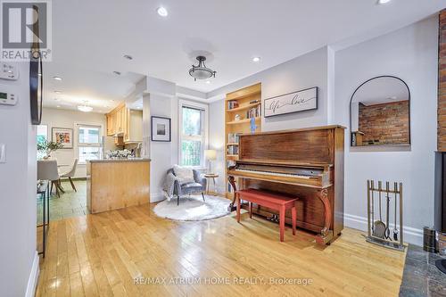 347 Gladstone Avenue, Toronto (Dufferin Grove), ON - Indoor