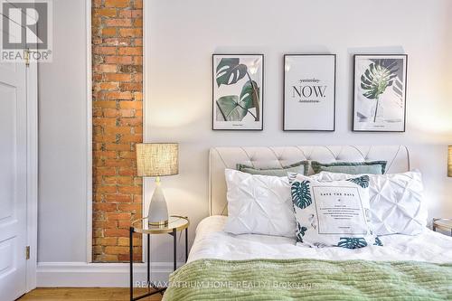 347 Gladstone Avenue, Toronto (Dufferin Grove), ON - Indoor Photo Showing Bedroom