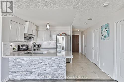 16C - 6 Rosebank Drive, Toronto (Malvern), ON - Indoor Photo Showing Kitchen