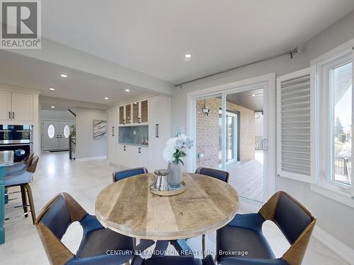 18 Ravenhill Crescent, Markham (Milliken Mills East), ON - Indoor Photo Showing Dining Room