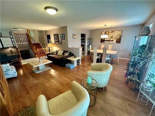 Main floor living room and dining room - 16 Flamingo Drive, Hamilton, ON - Indoor Photo Showing Living Room