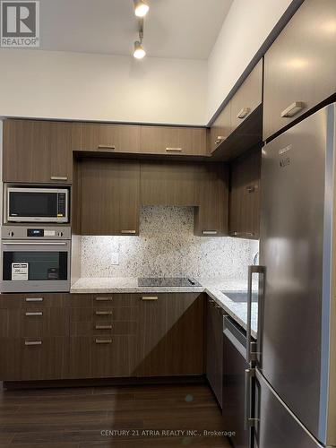 109 - 120 Harrison Garden Boulevard, Toronto (Willowdale East), ON - Indoor Photo Showing Kitchen With Upgraded Kitchen