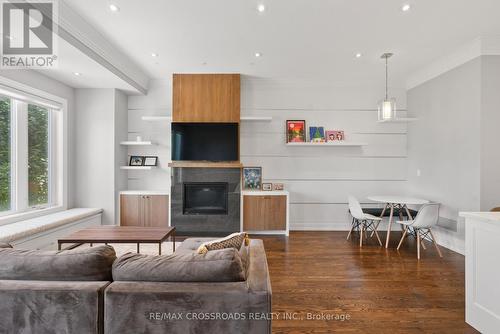 136 Church Avenue S, Toronto (Willowdale East), ON - Indoor Photo Showing Living Room With Fireplace