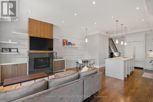 136 Church Avenue S, Toronto (Willowdale East), ON - Indoor Photo Showing Living Room With Fireplace