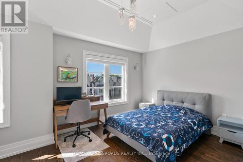 136 Church Avenue S, Toronto (Willowdale East), ON - Indoor Photo Showing Bedroom