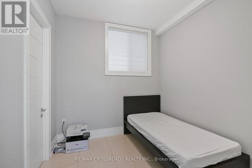 136 Church Avenue S, Toronto (Willowdale East), ON - Indoor Photo Showing Bedroom