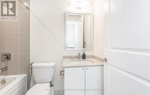 1213 - 35 Watergarden Drive, Mississauga (Hurontario), ON - Indoor Photo Showing Bathroom