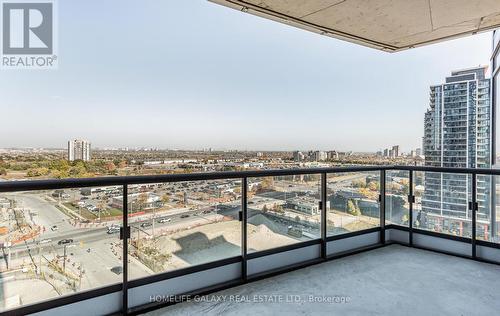 1213 - 35 Watergarden Drive, Mississauga (Hurontario), ON - Outdoor With View