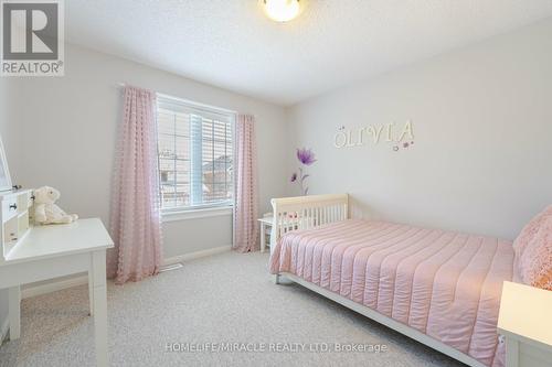 751 Turrell Crescent, Milton (Beaty), ON - Indoor Photo Showing Bedroom