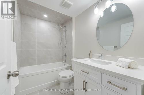 751 Turrell Crescent, Milton (Beaty), ON - Indoor Photo Showing Bathroom