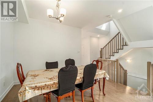 1028 Hydrangea Avenue, Ottawa, ON - Indoor Photo Showing Dining Room