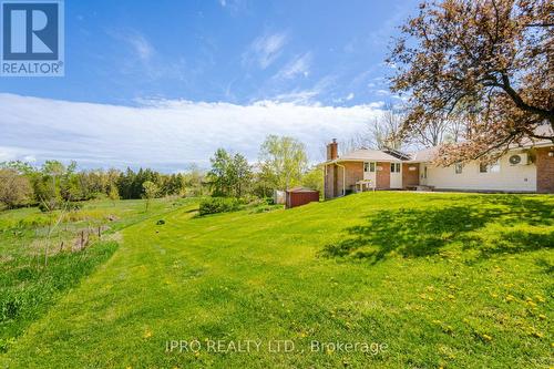 18697 Centreville Creek Road, Caledon, ON - Outdoor