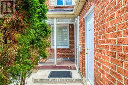 3500 Croatia Drive, Mississauga (Fairview), ON - Outdoor