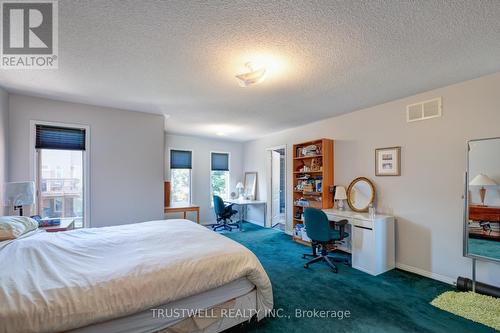 2437 Yorktown Circle, Mississauga (Central Erin Mills), ON - Indoor Photo Showing Bedroom