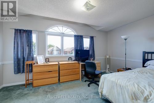 2437 Yorktown Circle, Mississauga (Central Erin Mills), ON - Indoor Photo Showing Bedroom