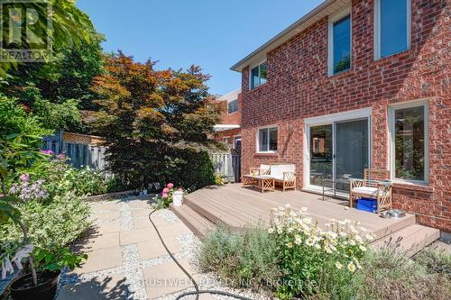 2437 Yorktown Circle, Mississauga (Central Erin Mills), ON - Outdoor