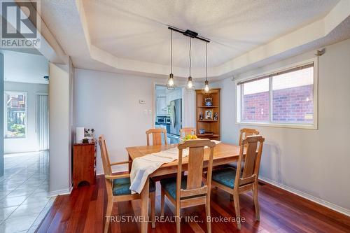 2437 Yorktown Circle, Mississauga (Central Erin Mills), ON - Indoor Photo Showing Dining Room