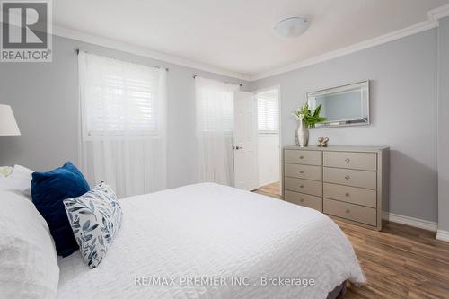 54 Berkshire Square, Brampton (Heart Lake East), ON - Indoor Photo Showing Bedroom