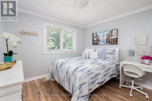 54 Berkshire Square, Brampton (Heart Lake East), ON - Indoor Photo Showing Bedroom