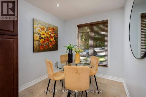 54 Berkshire Square, Brampton (Heart Lake East), ON - Indoor Photo Showing Dining Room