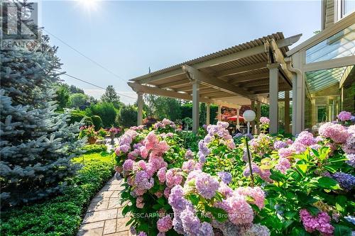 4014 Lantern Lane, Burlington (Shoreacres), ON - Outdoor