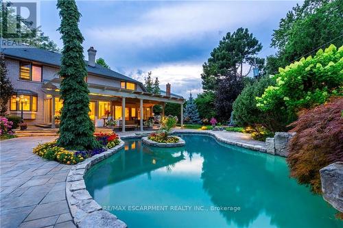 4014 Lantern Lane, Burlington (Shoreacres), ON - Outdoor With In Ground Pool With Deck Patio Veranda