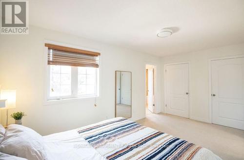 754 Roxborough Avenue, Hamilton, ON - Indoor Photo Showing Bedroom