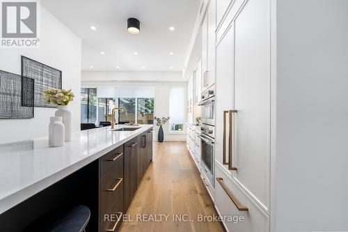 6 - 1397 York Road, Niagara-On-The-Lake, ON - Indoor Photo Showing Kitchen With Upgraded Kitchen