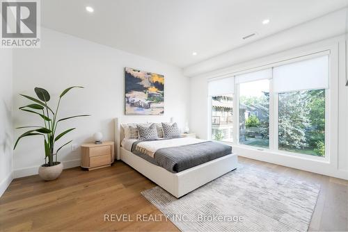 7 - 1397 York Road, Niagara-On-The-Lake, ON - Indoor Photo Showing Bedroom