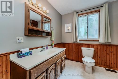 15 Cedar Trail, South Bruce Peninsula, ON - Indoor Photo Showing Bathroom