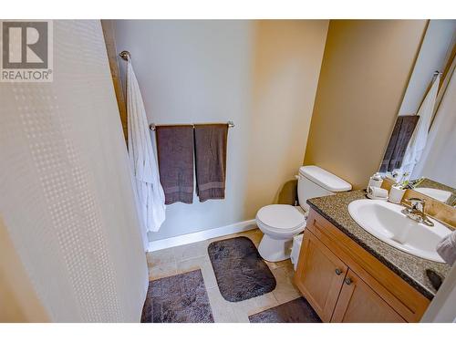 2070 Boucherie Road Unit# 312, West Kelowna, BC - Indoor Photo Showing Bathroom