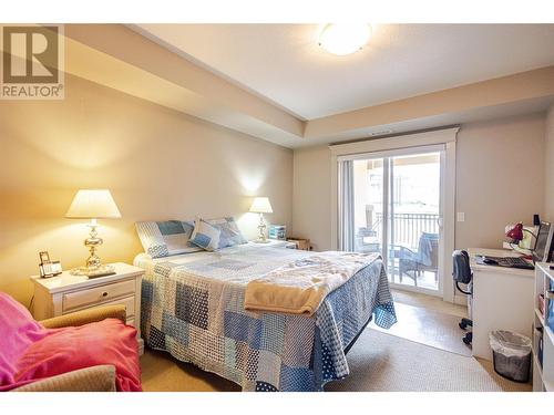 2070 Boucherie Road Unit# 312, West Kelowna, BC - Indoor Photo Showing Bedroom