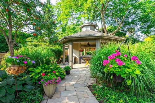 4014 Lantern Lane, Burlington, ON - Outdoor With Deck Patio Veranda