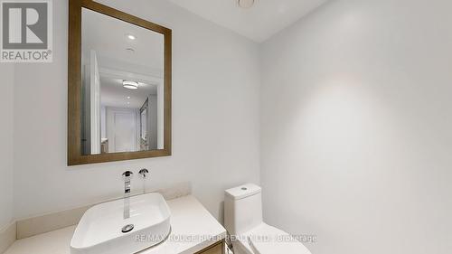 806 - 455 Wellington Street W, Toronto (Waterfront Communities), ON - Indoor Photo Showing Bathroom