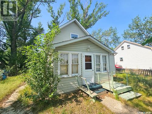 204 1St Street S, Val Marie, SK - Outdoor