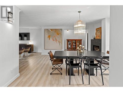 878 Hammer Avenue, Kelowna, BC - Indoor Photo Showing Dining Room