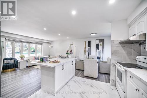 27 Willowgate Drive, Markham (Bullock), ON - Indoor Photo Showing Kitchen