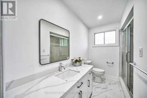 27 Willowgate Drive, Markham (Bullock), ON - Indoor Photo Showing Bathroom