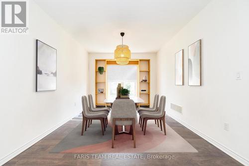 26 Dunes Drive, Wasaga Beach, ON - Indoor Photo Showing Dining Room