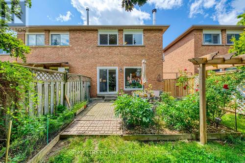 5027 Northern Lights Circle, Mississauga (Hurontario), ON - Outdoor With Exterior