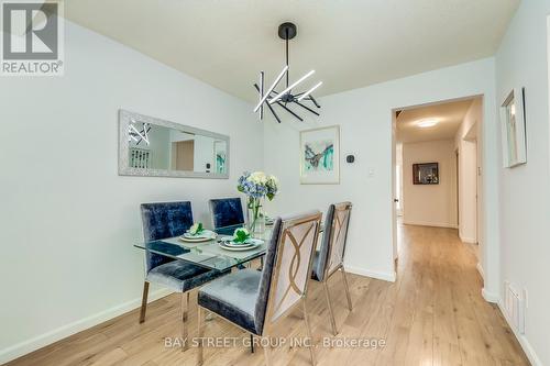 5027 Northern Lights Circle, Mississauga (Hurontario), ON - Indoor Photo Showing Dining Room