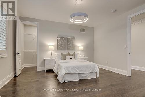 3253 Sawmill Street, Oakville, ON - Indoor Photo Showing Bedroom